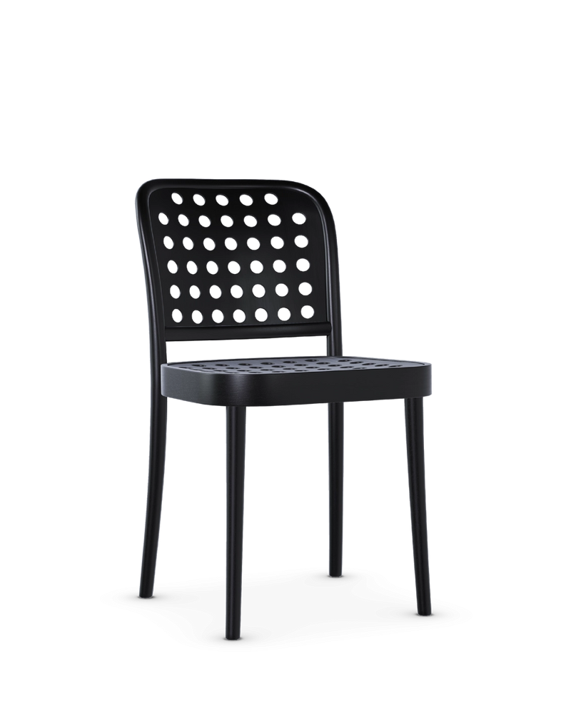 Sedia 822: il tocco scandinavo