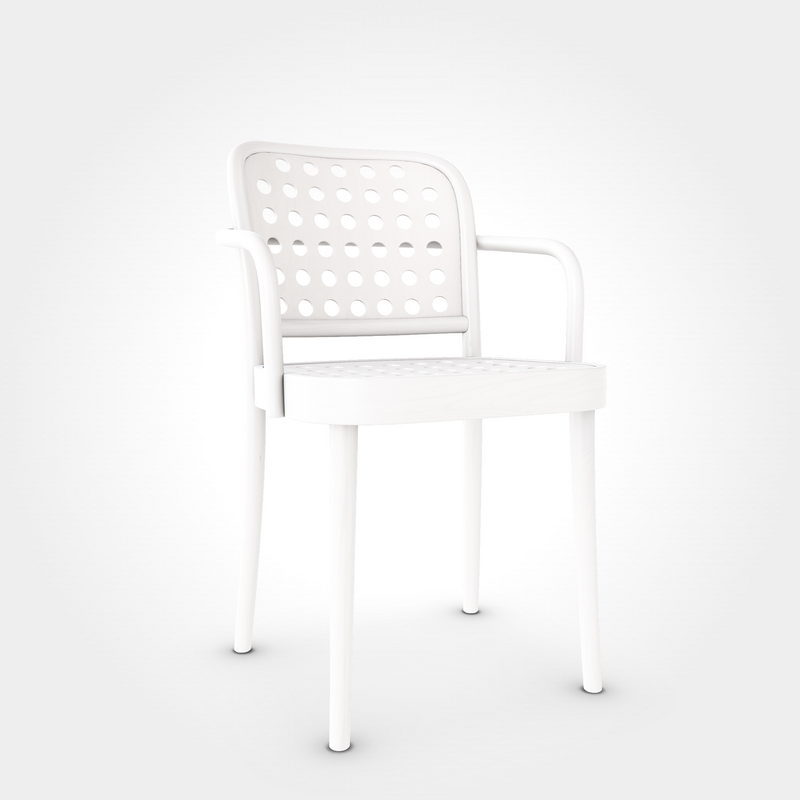Armlehnstuhl aus Buche in Light White, heller und moderner Gastronomiestuhl, bestens geeignet für Restaurants, Cafés, Bars und Beizen.