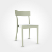 Beizenstuhl Bergamo aus Buche in Pebble Green. Sanftes Grün, stapelbar und robust – perfekt für Restaurants und Bistros.