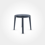 Runder Hocker in Graphite Blue mit vier Beinen, modernes Sitzmöbel passend zu Beizentischen in Restaurant, Bar oder Café
