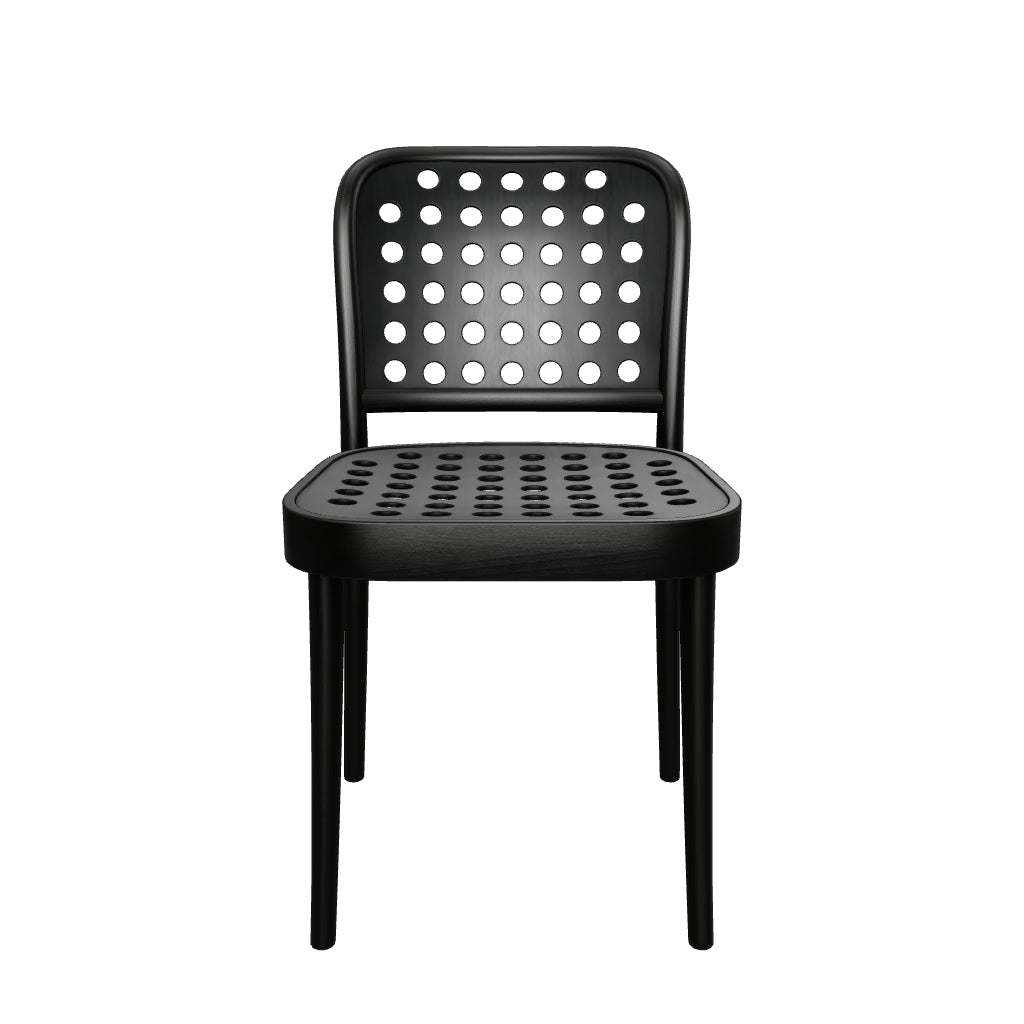 Sedia 822: il tocco scandinavo