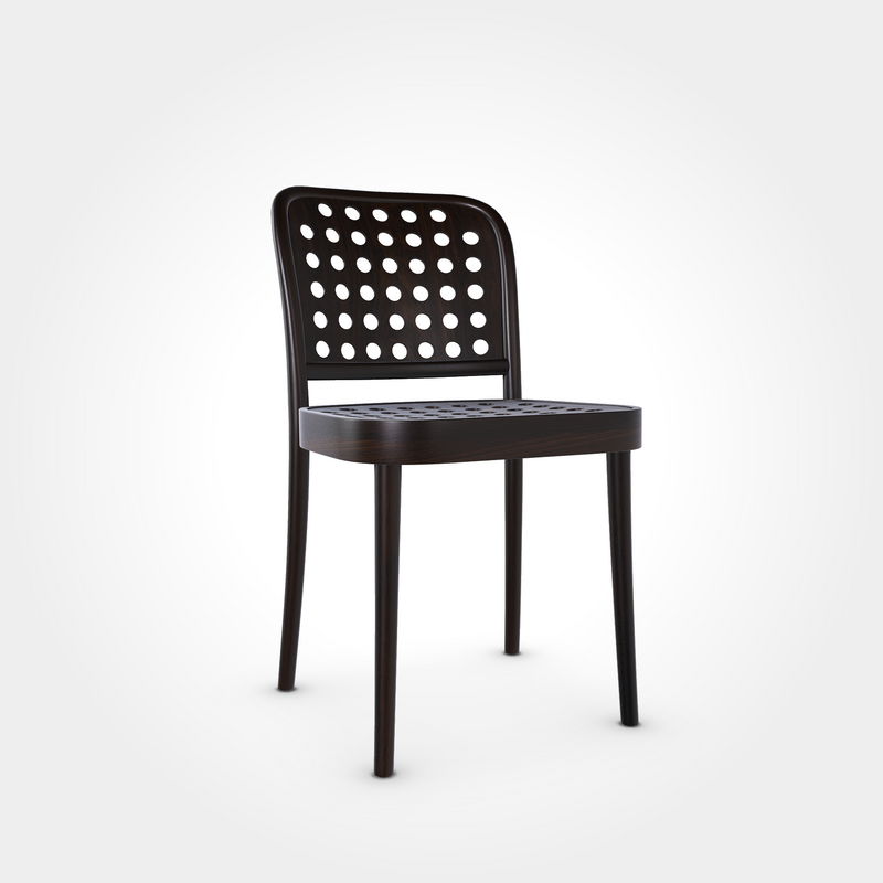 Sedia 822: il tocco scandinavo