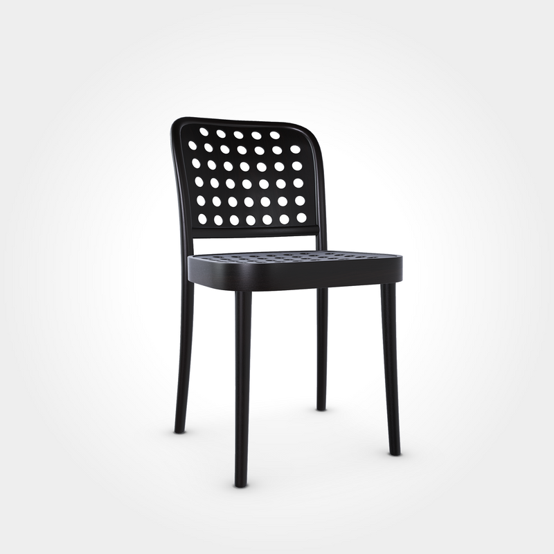 Sedia 822: il tocco scandinavo
