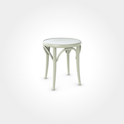 Traditioneller runder Hocker in Pebble Green mit geschwungenen Verstrebungen und vier Beinen, elegantes Sitzmöbel für Beizentische in Restaurant, Bar oder Café